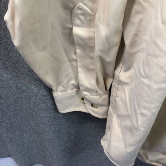 L.L. Bean Tan men long sleeve button down shirt size XL - Picture 4 of 10